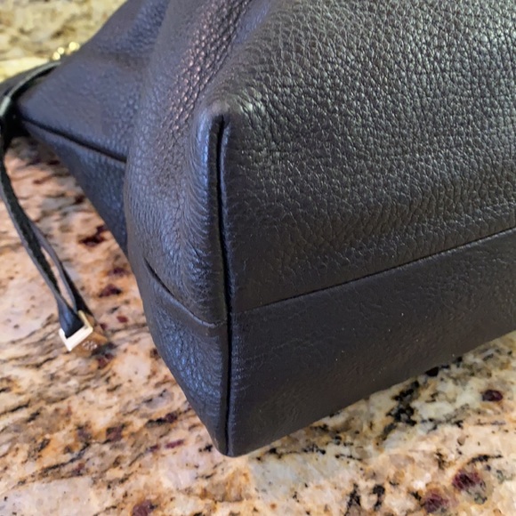 Tory Burch Marion Chain Tote/Handbag - Picture 3 of 14